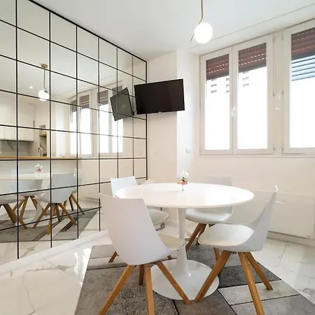 Apartment Lumineux A Chartrons / Jardin Public Bordeaux